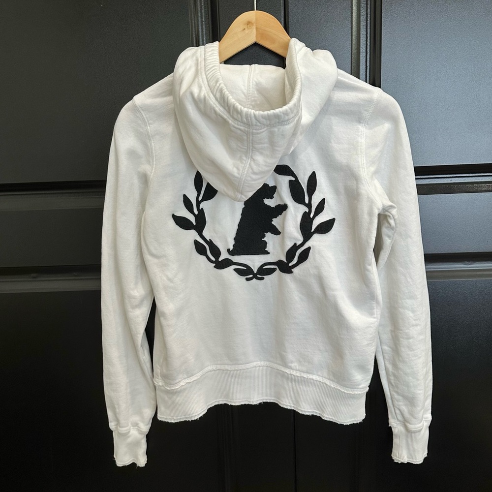 JUICY Couture White Cotton zip hoodie. Black Scotty Dog crest. Size M. RARE.